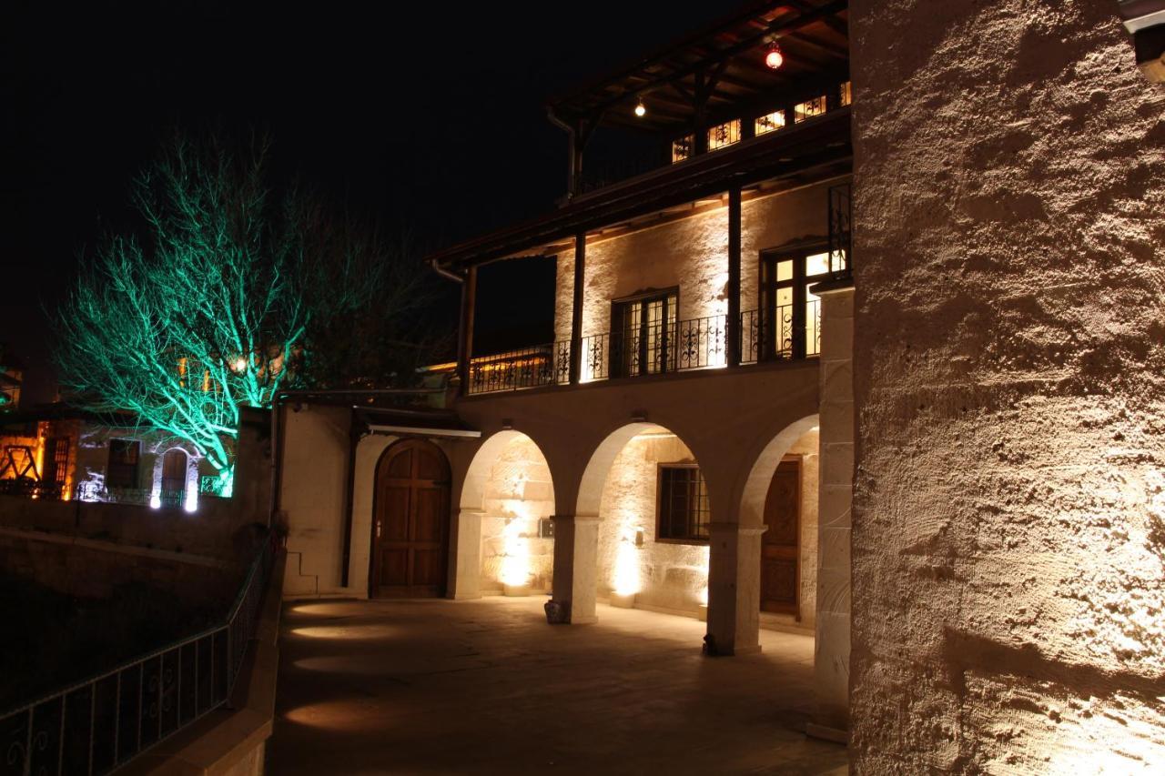 アヴァノス Bayer Stone House Bed & Breakfast エクステリア 写真