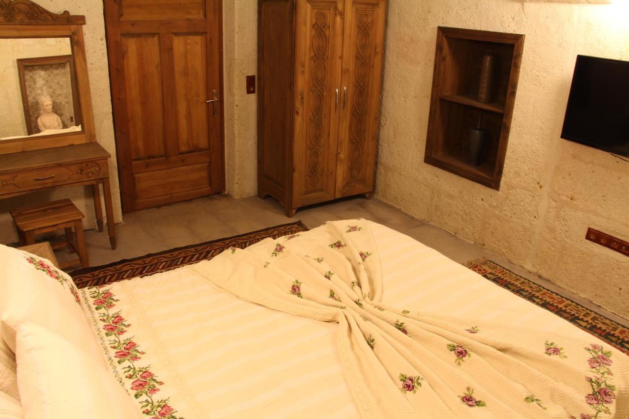 アヴァノス Bayer Stone House Bed & Breakfast エクステリア 写真